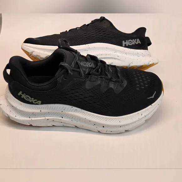 New Hoka One One Kawana 2 Running Sneakers Black Men display picture 1